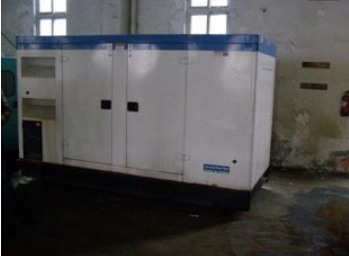 张家口康明斯150kw大型柴油二手发电机组